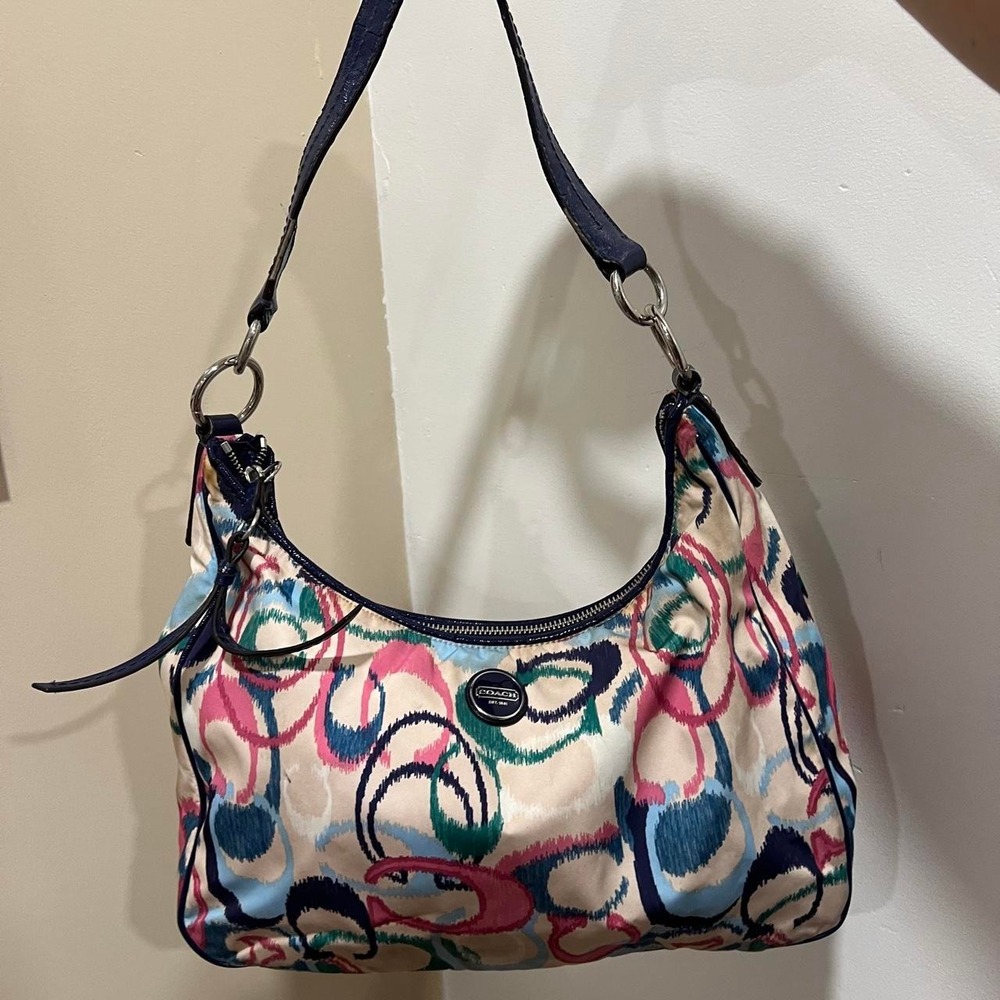 Y2K 2000s Coach Signature Cs Ikat Print Hobo Shoulder Bag / Handbag - Picture 1 of 6